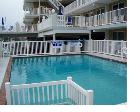 Summer Sands Condominiums Pool